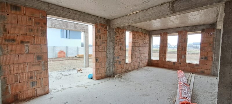 Dragomiresti Vale, casa/vila P+1Et+Pod, teren 415 mp, utilitati, statii STB